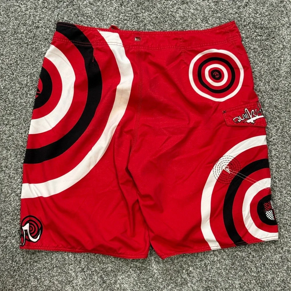 VTG Quiksilver Bullseye Board Shorts Mens 38 Red‎ Target Beach Surf Andy Iron